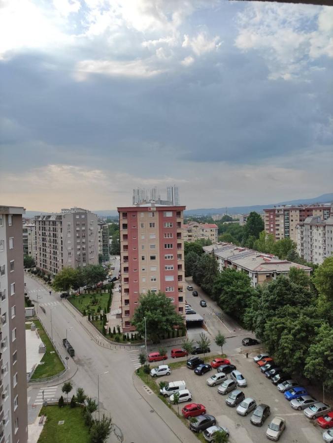 Feels Like Home 3 Skopje Esterno foto